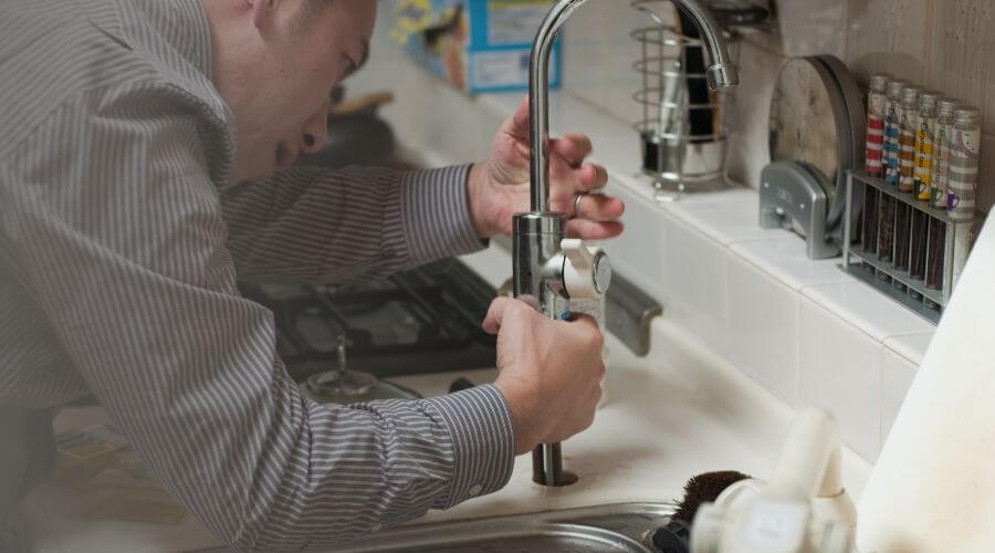 Professional bathroom faucet installation in Bellevue, IA